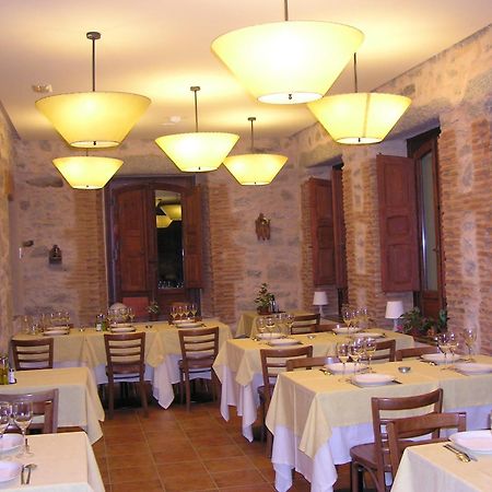 Hotel Balneario Almeida Dama Verde Almeida de Sayago ภายนอก รูปภาพ