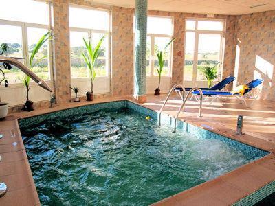 Hotel Balneario Almeida Dama Verde Almeida de Sayago ภายนอก รูปภาพ