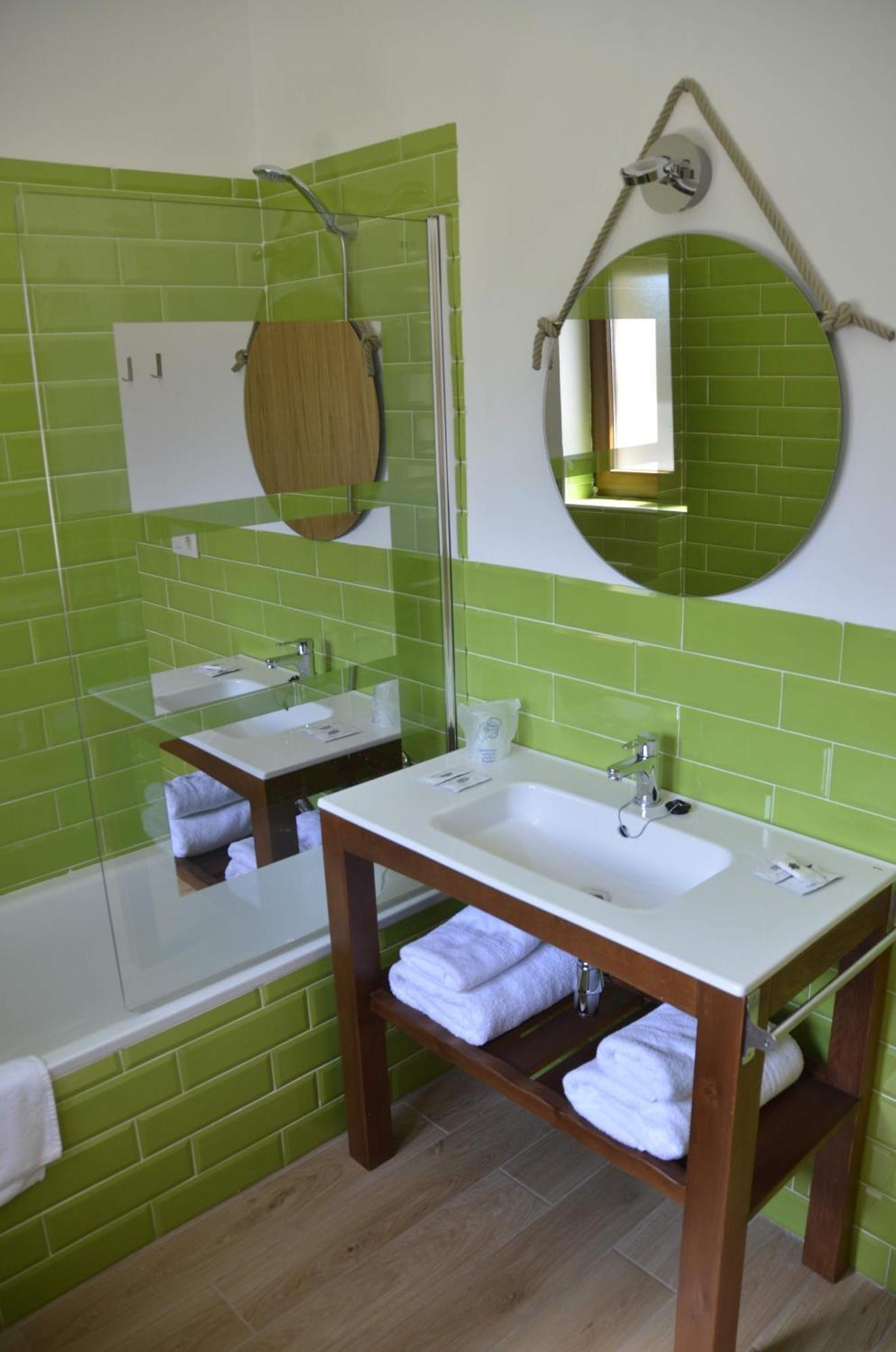Hotel Balneario Almeida Dama Verde Almeida de Sayago ภายนอก รูปภาพ